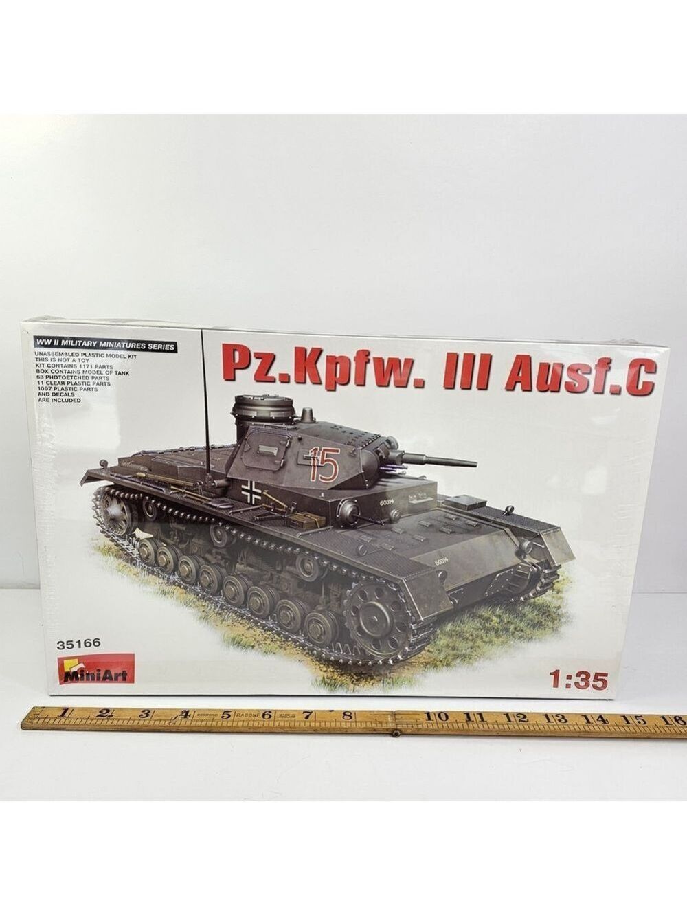SEALED MiniArt 1/35 35166 WWII German Pz.Kpfw.III Ausf.С NEW Ukraine Made